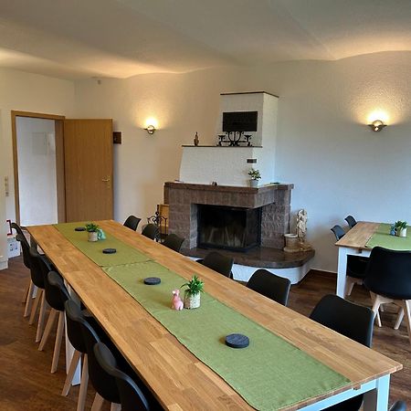Ferienwohnungen 1 Bis 4 "Pumphut'S Scheune" Lengenfeld  Bagian luar foto