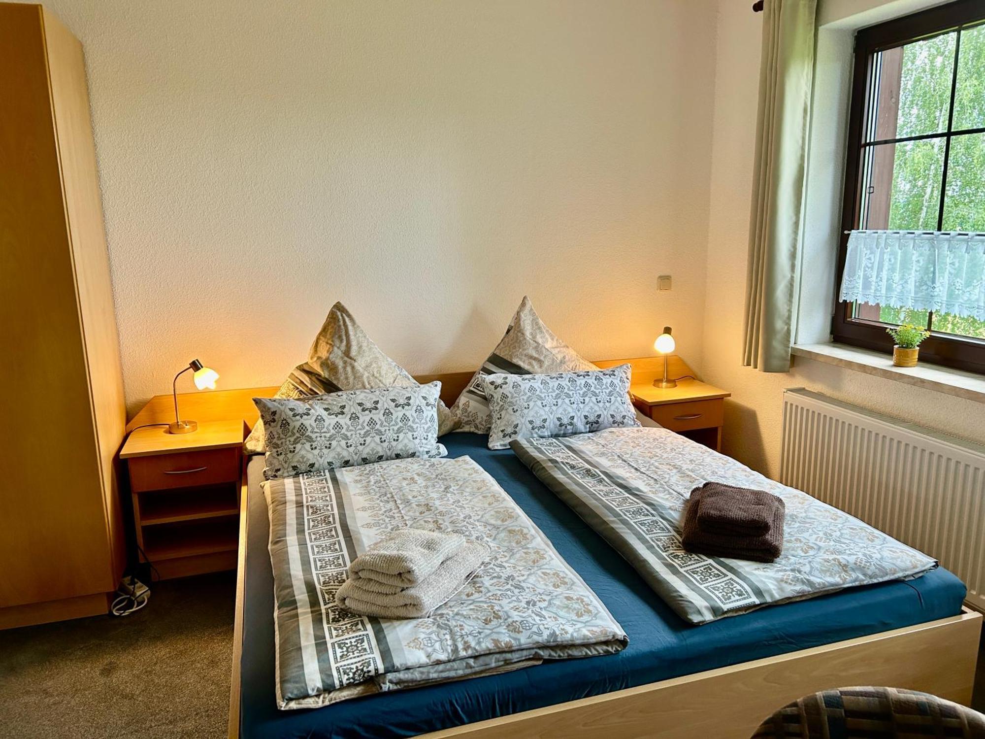 Pumphut'S Scheune Ferienwohnungen Nr 1 - 4 Naehe Freizeitpark Plohn Lengenfeld (Saxony) Bagian luar foto